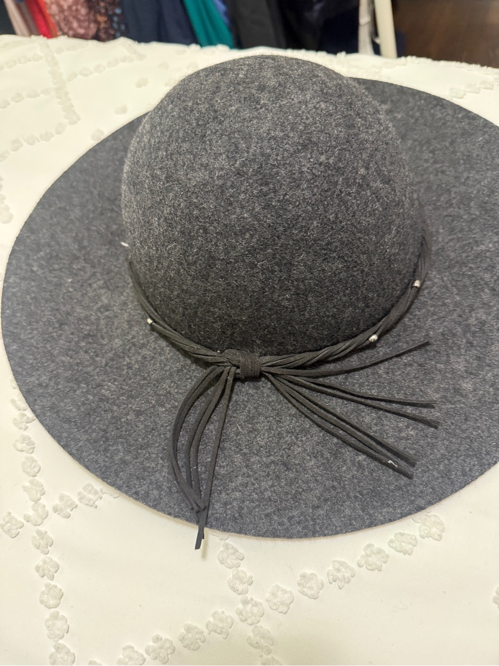 Lucky Brand 100% Wool Wide Brim Floppy Hat Grey Beaded